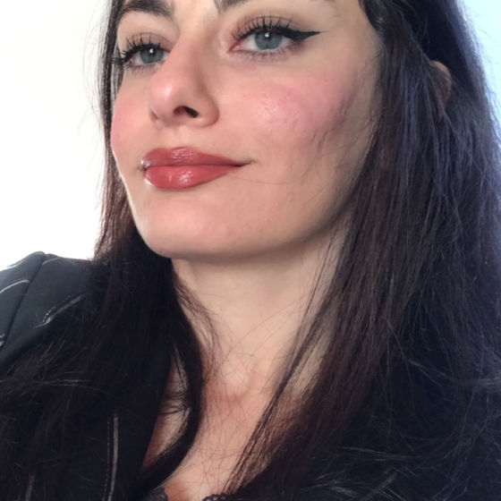 Profile image for Dicle Sunguroglu